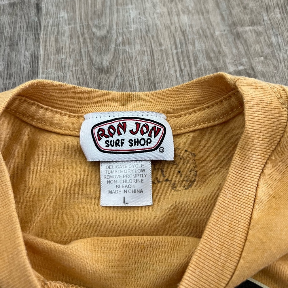 ron jon tee - Picture 2 of 4